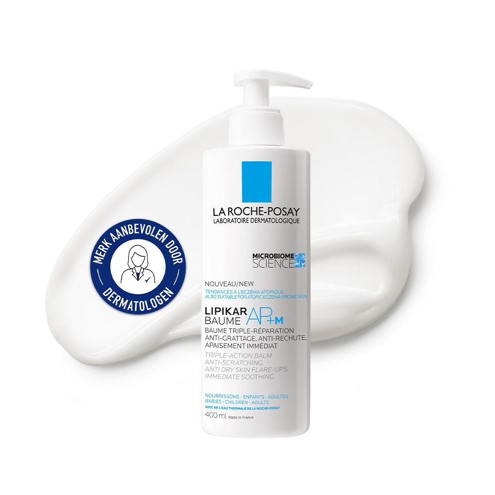 Witte fles met blauw logo. Tekst: LA ROCHE-POSAY, LIPIKAR BAUME AP+M. Aanbevolen door dermatologen.