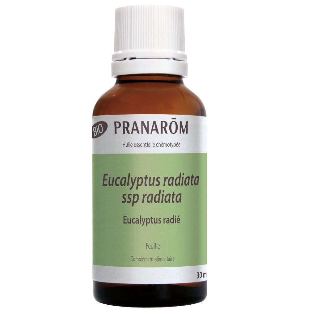 Flacon en verre brun, bouchon blanc, étiquette verte. Nom du produit: Eucalyptus radiata ssp radiata.