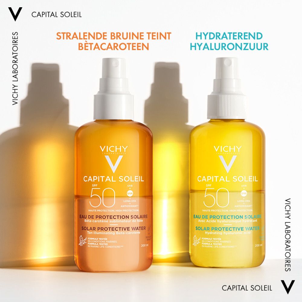 Achterkant van de gele fles. Tekst op etiket, ingrediënten, informatie.