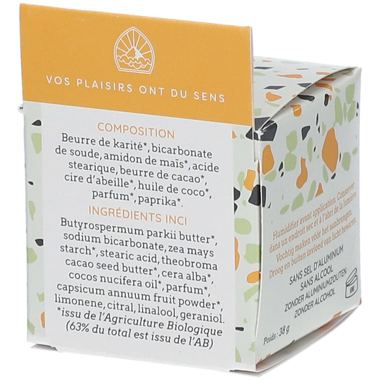 Achterkant van de deodorantverpakking. Tekst over ingrediënten en samenstelling. Bio-certificering. Gewicht: 38 g.