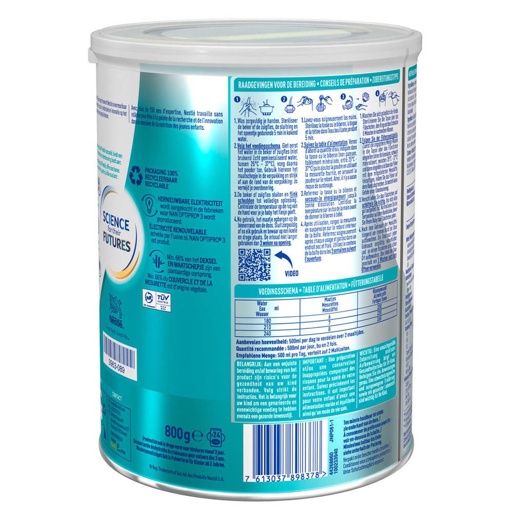 Achterkant van het Nestlé NAN Optipro 5 blik. Bevat instructies en recyclinginformatie. Voornamelijk blauw en wit.