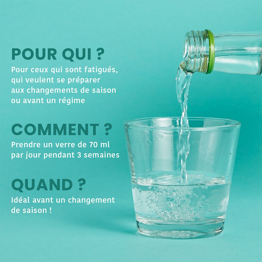 Verre rempli de Santarome Bio Sève de Bouleau. Recommandations: fatigue, changements de saison, 70 ml par jour.