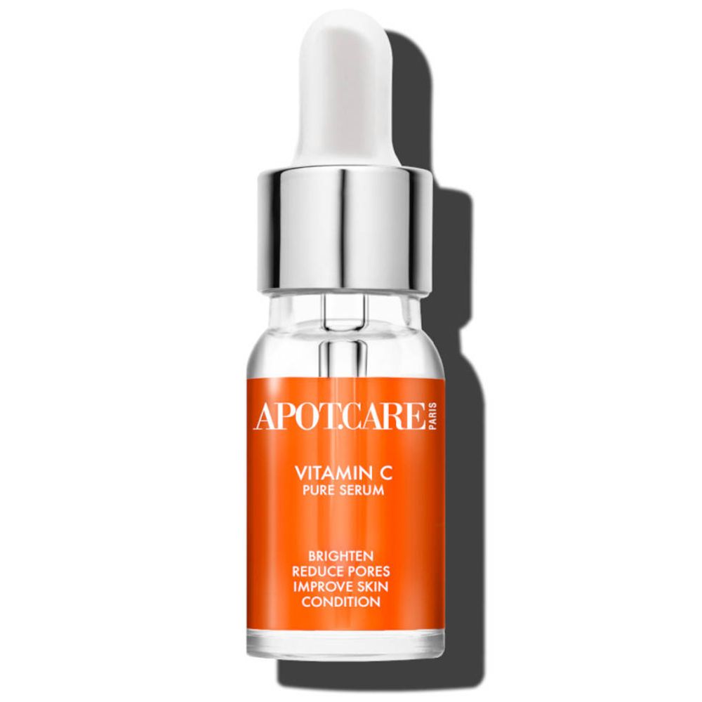 Serumflasche mit Pipette. Aufschrift: APOT.CARE Vitamin C Pure Serum. Orangefarbener Hintergrund.