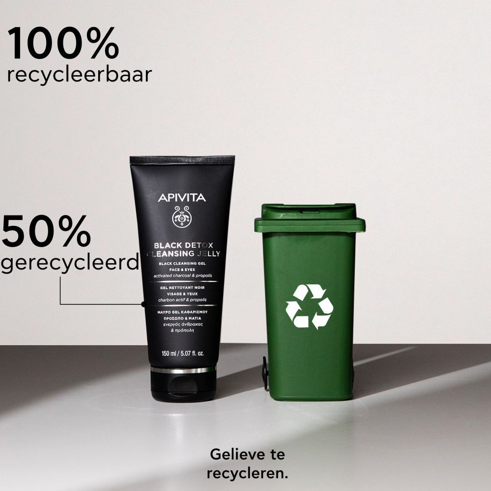Tube naast een groene vuilnisbak. Teksten: 100% recycleerbaar, 50% gerecycled. Gelieve te recycleren.