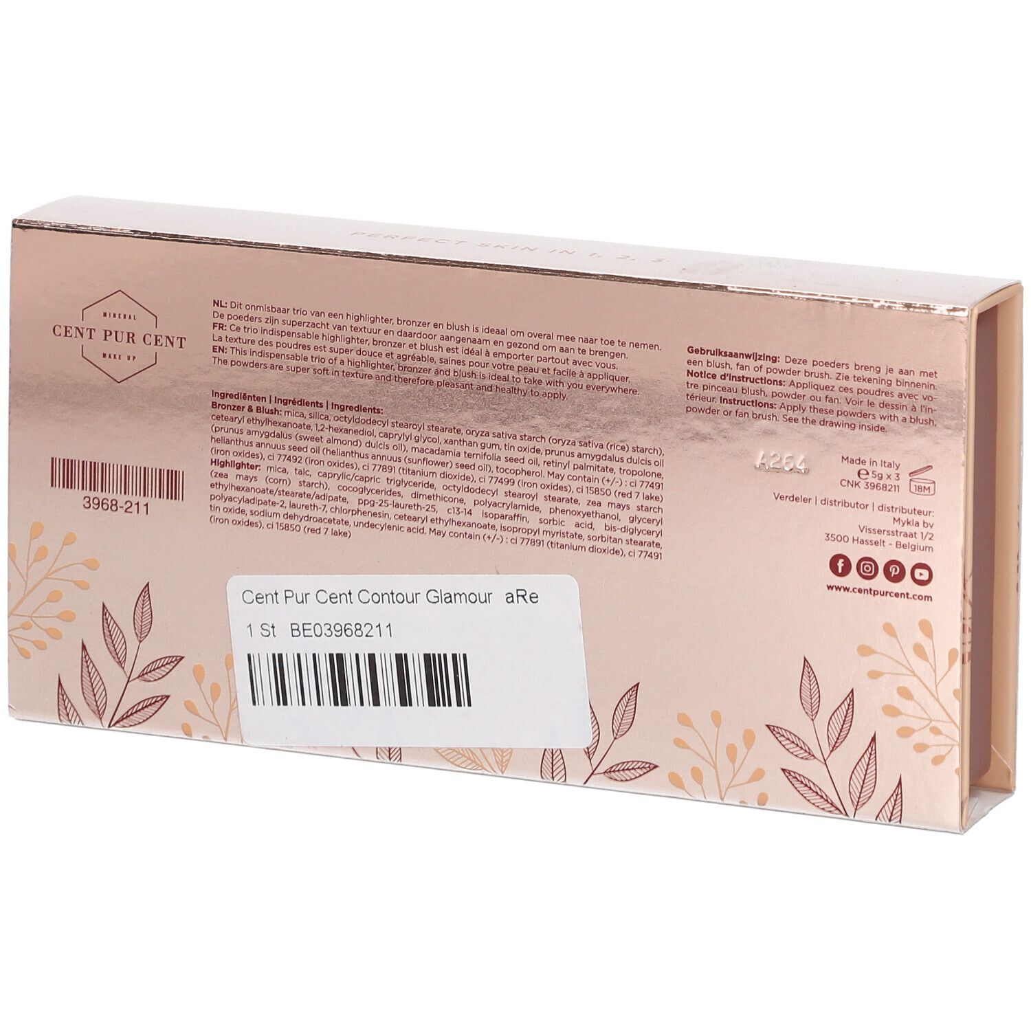 Achterkant van de cosmeticaverpakking. Tekst met ingrediënten en fabrikantinfo.