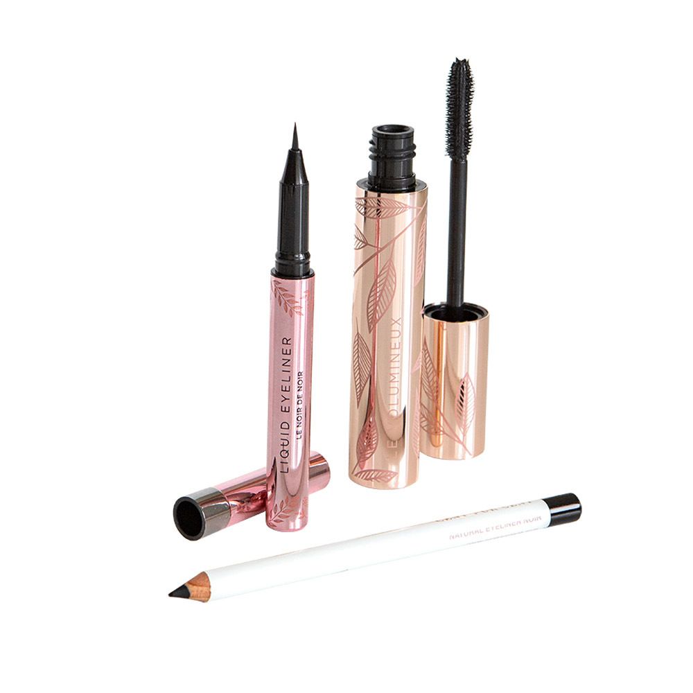Coffret maquillage. Contient mascara, eye-liner et crayon. Emballage avec visage de femme.