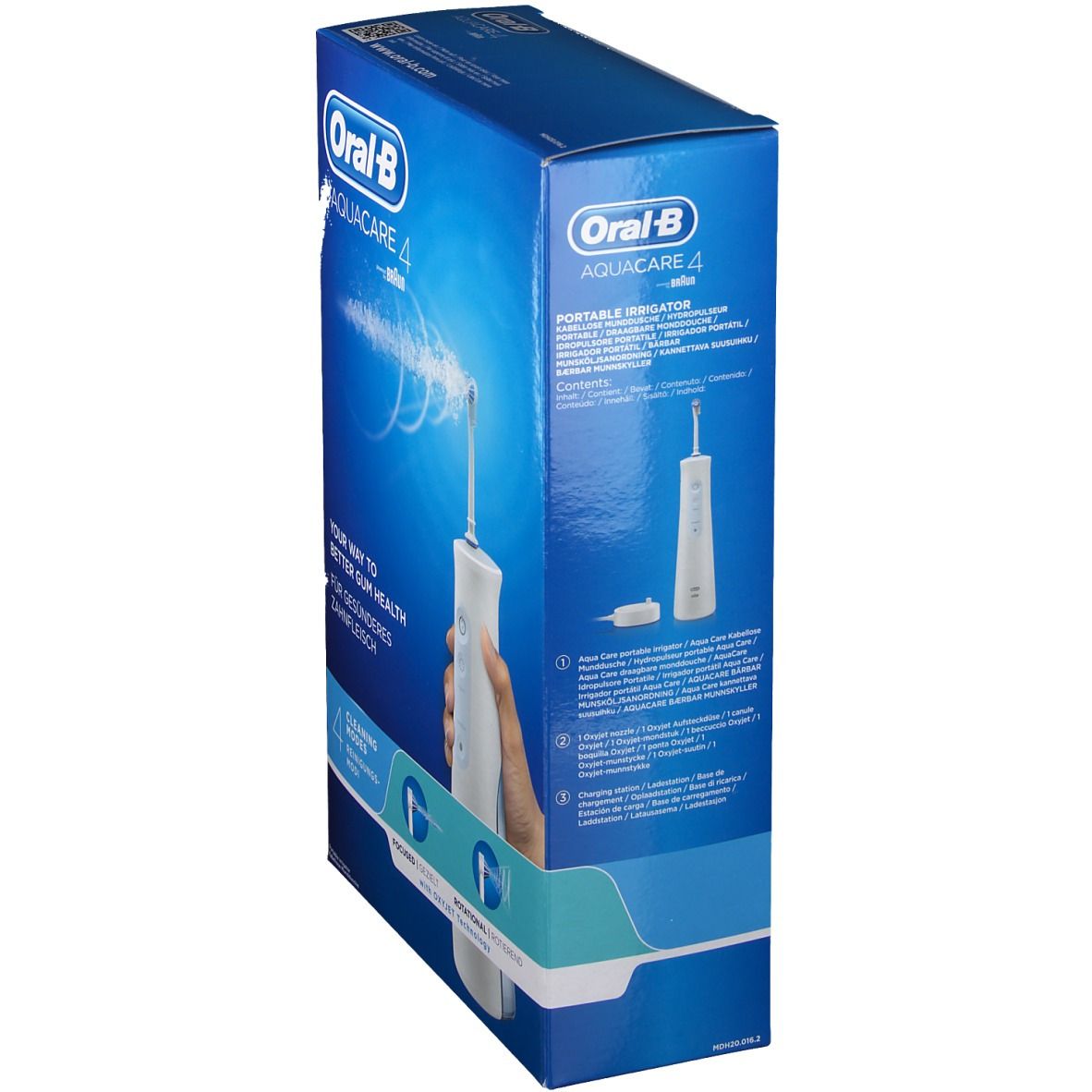 Vue latérale de l'emballage Oral-B Aquacare 4. L'appareil d'irrigation oral blanc est présenté. Texte : « Portable Irrigator » et informations sur le produit.