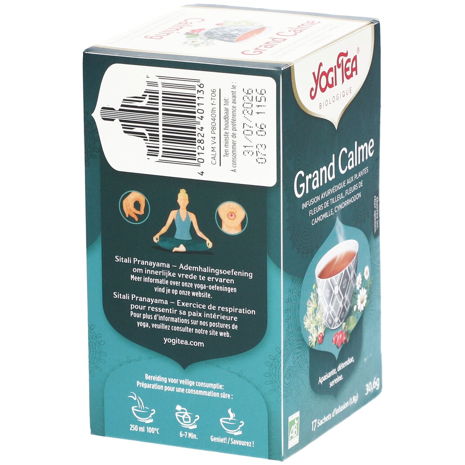 Rückseite der Yogi Tea® Grand Calme Schachtel. Text in Deutsch, Französisch und Niederländisch. Barcode, Zubereitungshinweise, Yogi-Logo.
