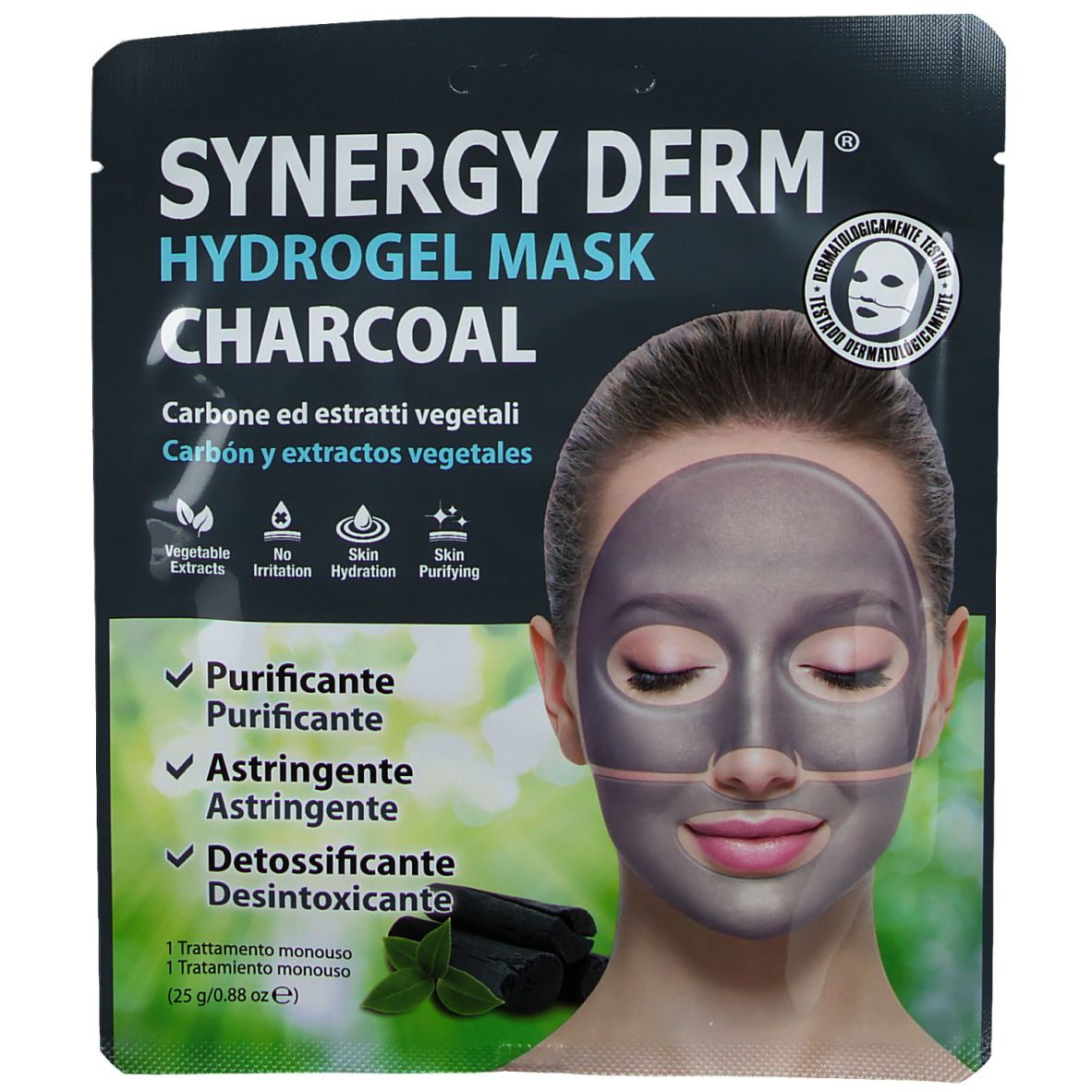 Verpakking van SYNERGY DERM® Hydrogel Maske Aktivkohle. Zwart masker op gezicht afgebeeld. Tekst: Hydrogel Mask Charcoal.