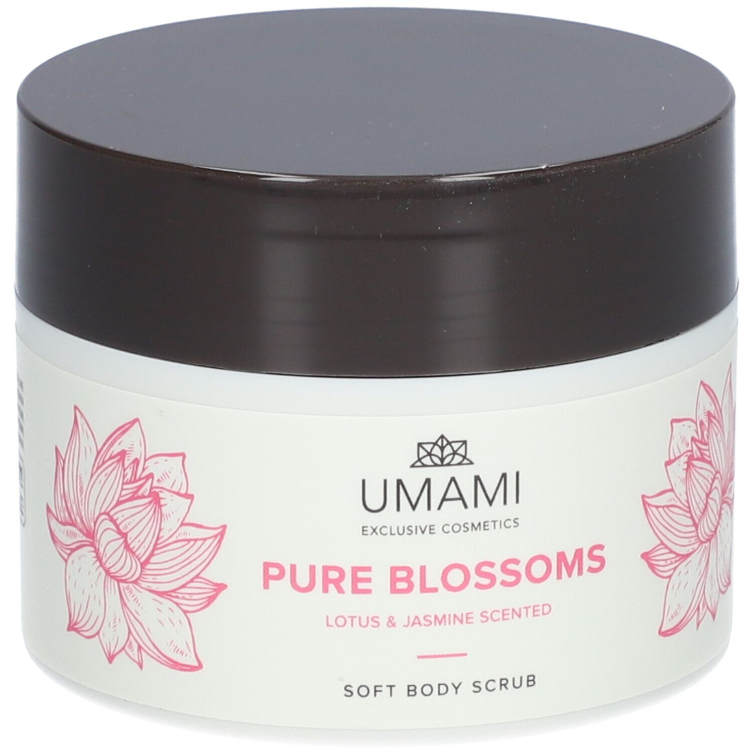 Weißes Tiegel mit braunem Deckel. Aufschrift: UMAMI Pure Blossoms, Lotus & Jasmine Scented, Soft Body Scrub. Rosa Lotusblüten.
