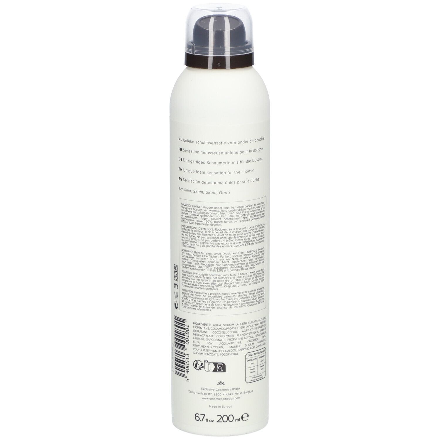 Witte fles, achterkant. Tekst in meerdere talen. Informatie over ingrediënten en gebruik. Schuimende douchegel.