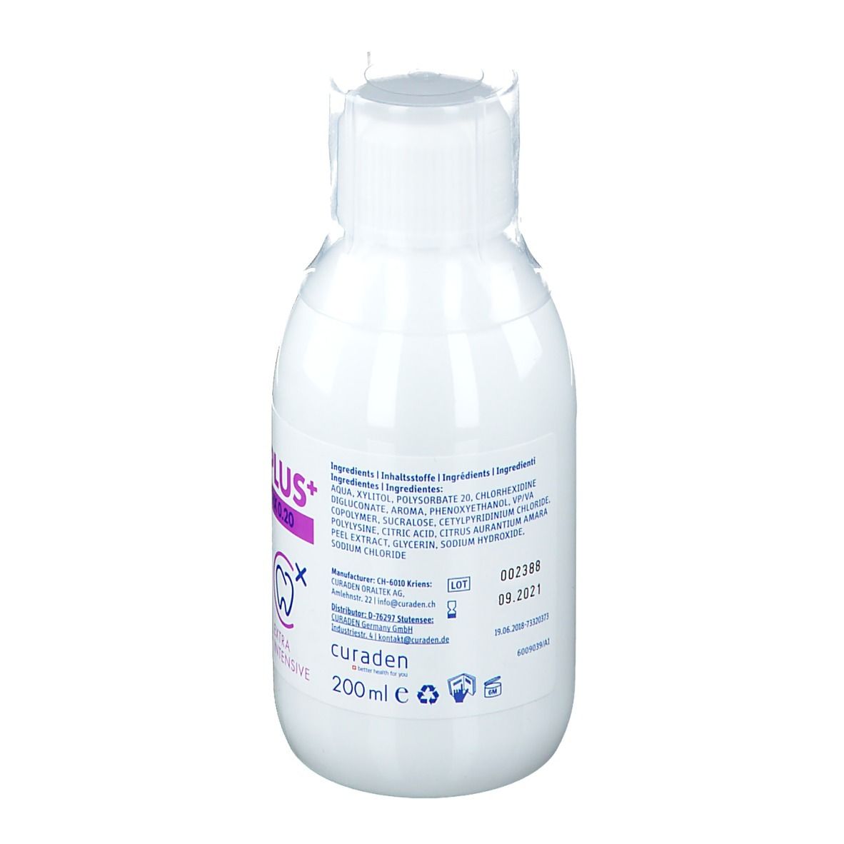 Rückseite einer weißen Flasche mit Mundspülung. Enthält Inhaltsstoffe und Herstellerinformationen. Marke: Curaden.