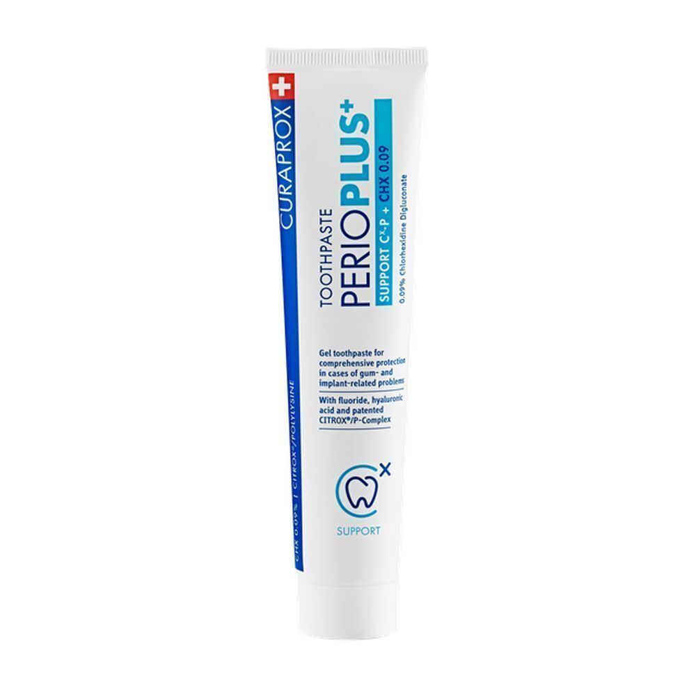Tube de dentifrice blanc. Inscription Perio Plus+, CHX 0,09 %. Marque Curaprox. Dentifrice en gel.
