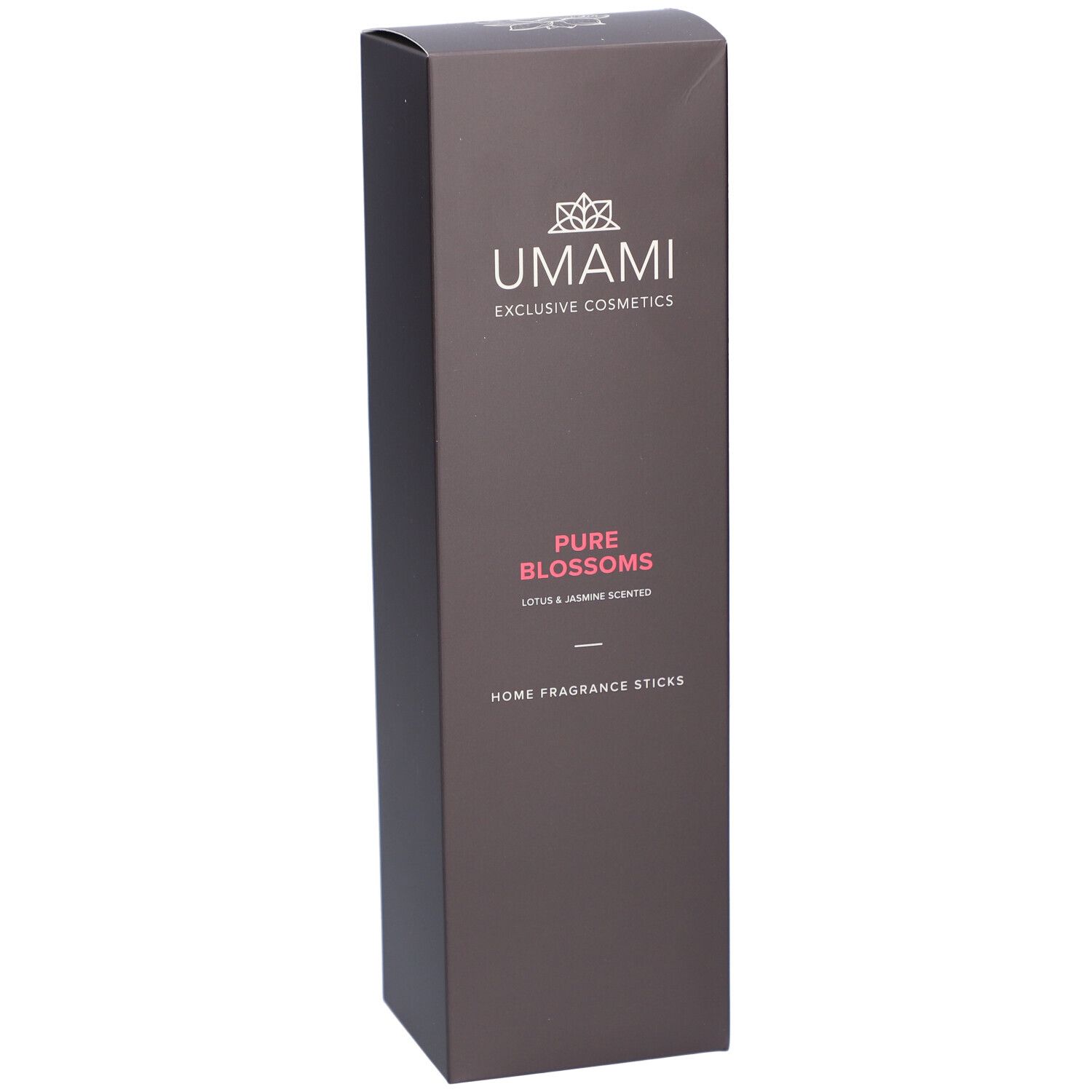Bruine verpakking met productinformatie. Logo en tekst UMAMI. Productnaam: Pure Blossoms. Geur: Lotus & Jasmin. Home Fragrance Sticks.