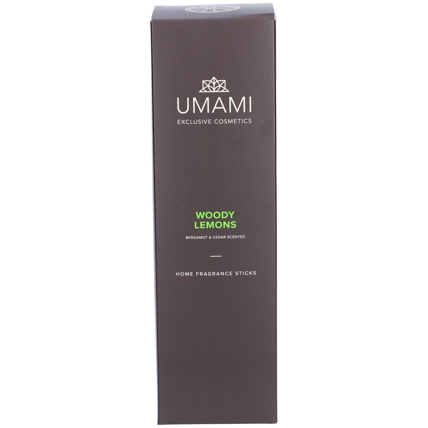 Boîte rectangulaire marron. UMAMI en haut, WOODY LEMONS, Bergamote & Cèdre Scented, Home Fragrance Sticks en dessous.