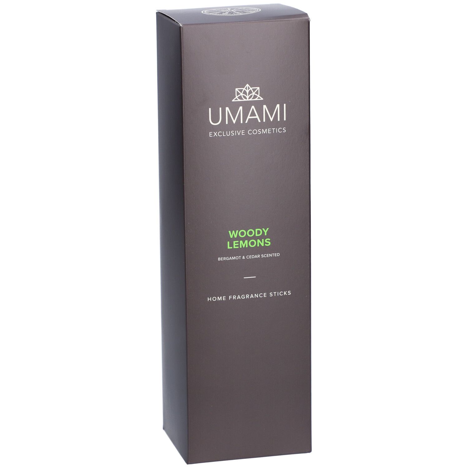 Boîte rectangulaire marron. UMAMI en haut, WOODY LEMONS, Bergamote & Cèdre Scented, Home Fragrance Sticks en dessous.
