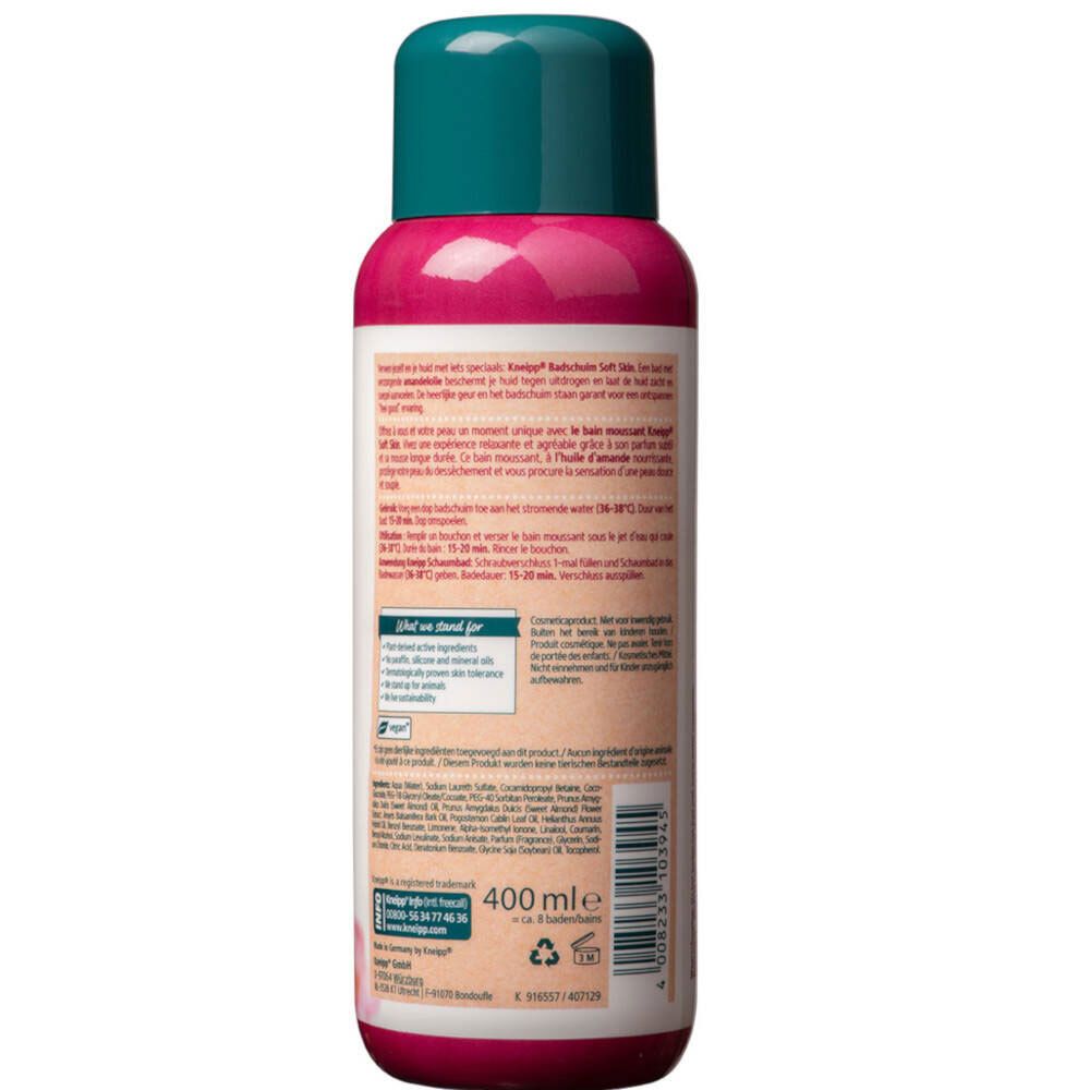 Rückseite der Badschium-Flasche. Text in mehreren Sprachen, Inhaltsstoffe, 400 ml, vegan, Natur-Siegel, Chargennummer.