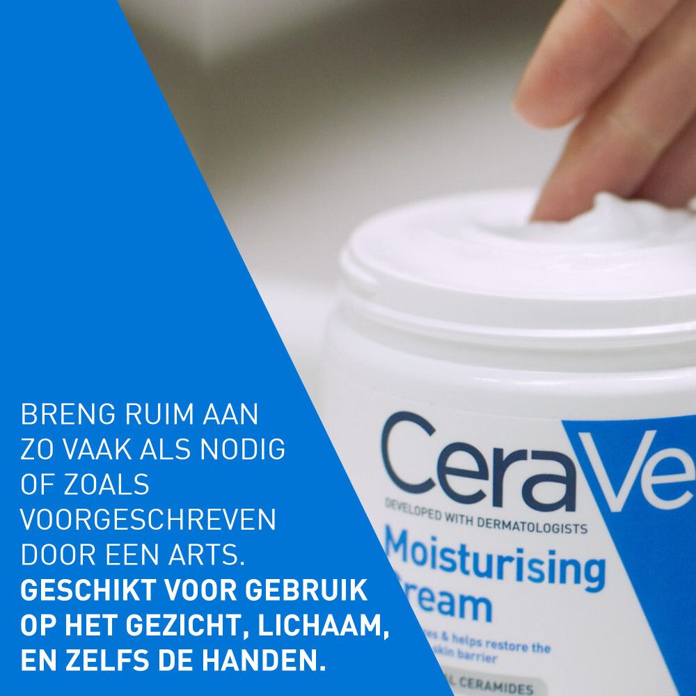 CeraVe Moisturising Cream. Hand raakt crème aan. Tekst: Voor gezicht, lichaam en handen.