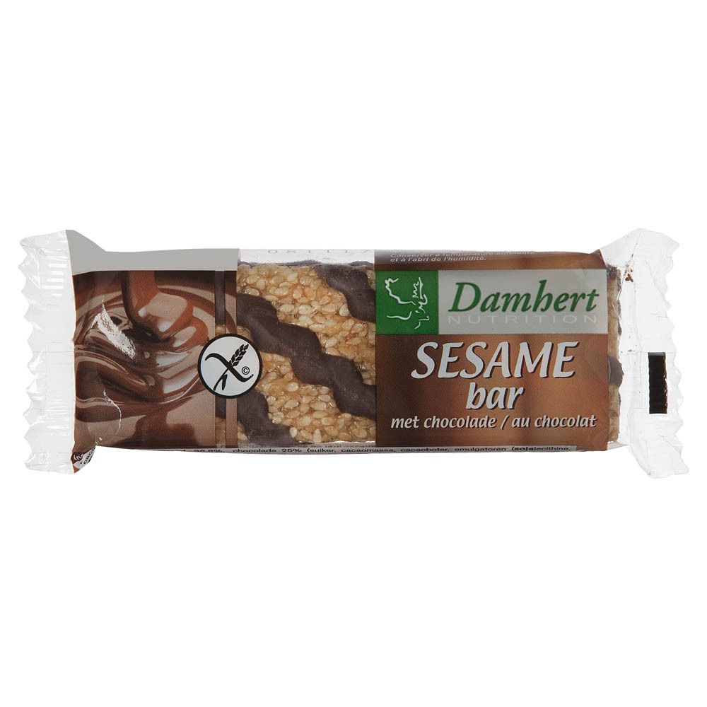 Barre de sésame chocolatée emballée. Symbole sans gluten. Logo Damhert Nutrition. Texte: Sesame bar met chocolade/au chocolat.