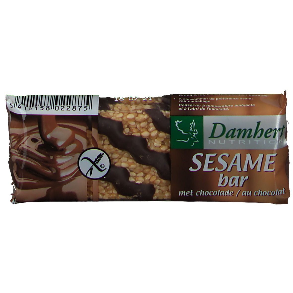 Sesamriegel mit Schokolade in Verpackung. Glutenfrei-Symbol. Damhert Nutrition Logo. Text: Sesame bar met chocolade/au chocolat.