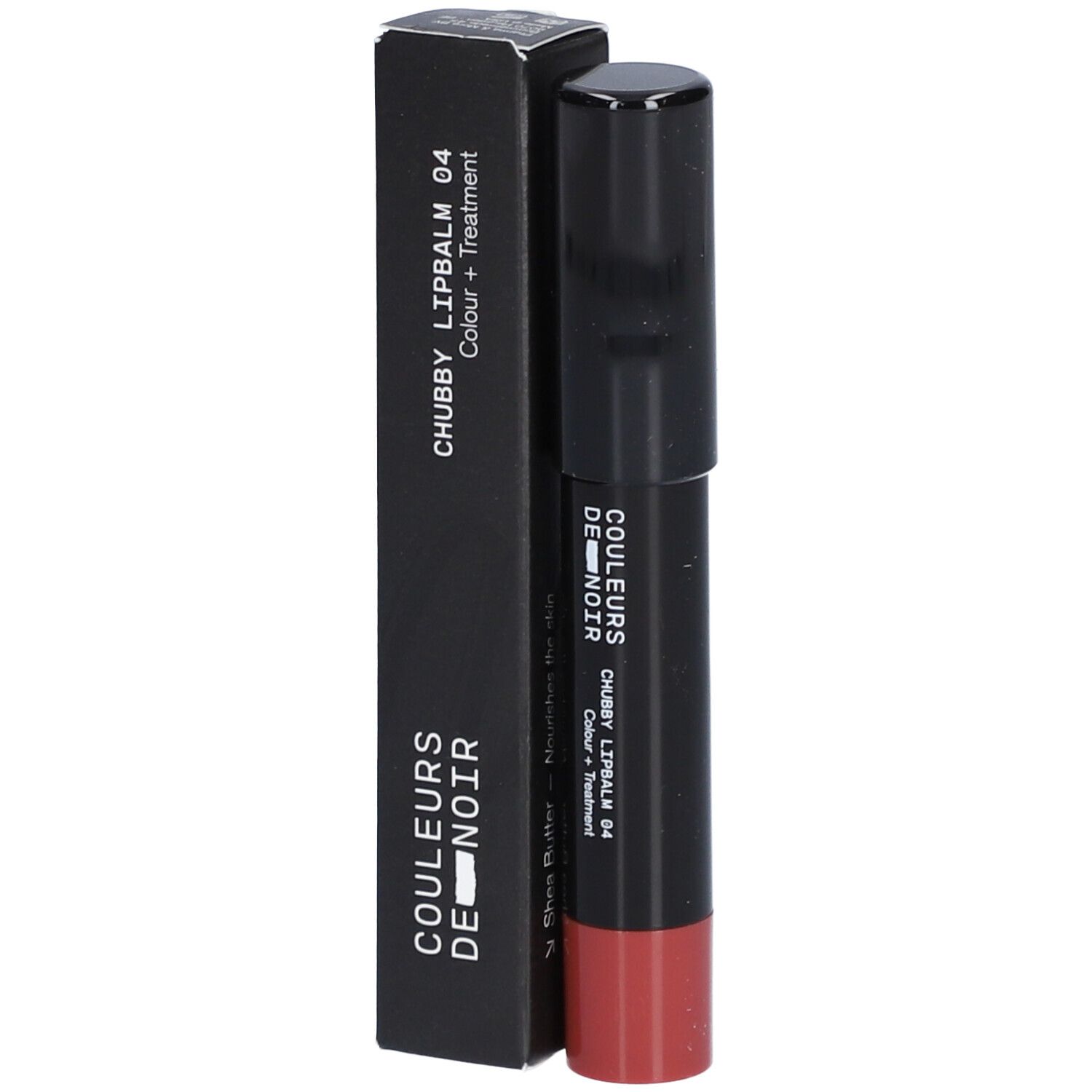 Les Couleurs de Noir Chubby LipBalm 04 Ruby. Bâton et emballage noirs. Baume à lèvres rouge visible.