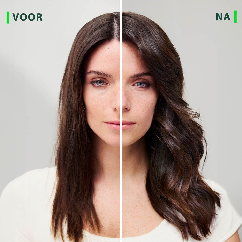Beige tube, groene dop. Opschrift: Triphasic, Texturizing Detangling Conditioner. 94% natuurlijke ingrediënten.