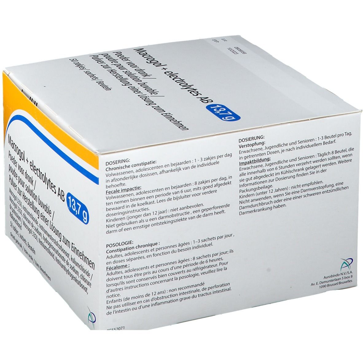 Achterkant van de verpakking Macrogol + electrolytes AB 13,7g. Tekst over dosering en gebruik in meerdere talen.