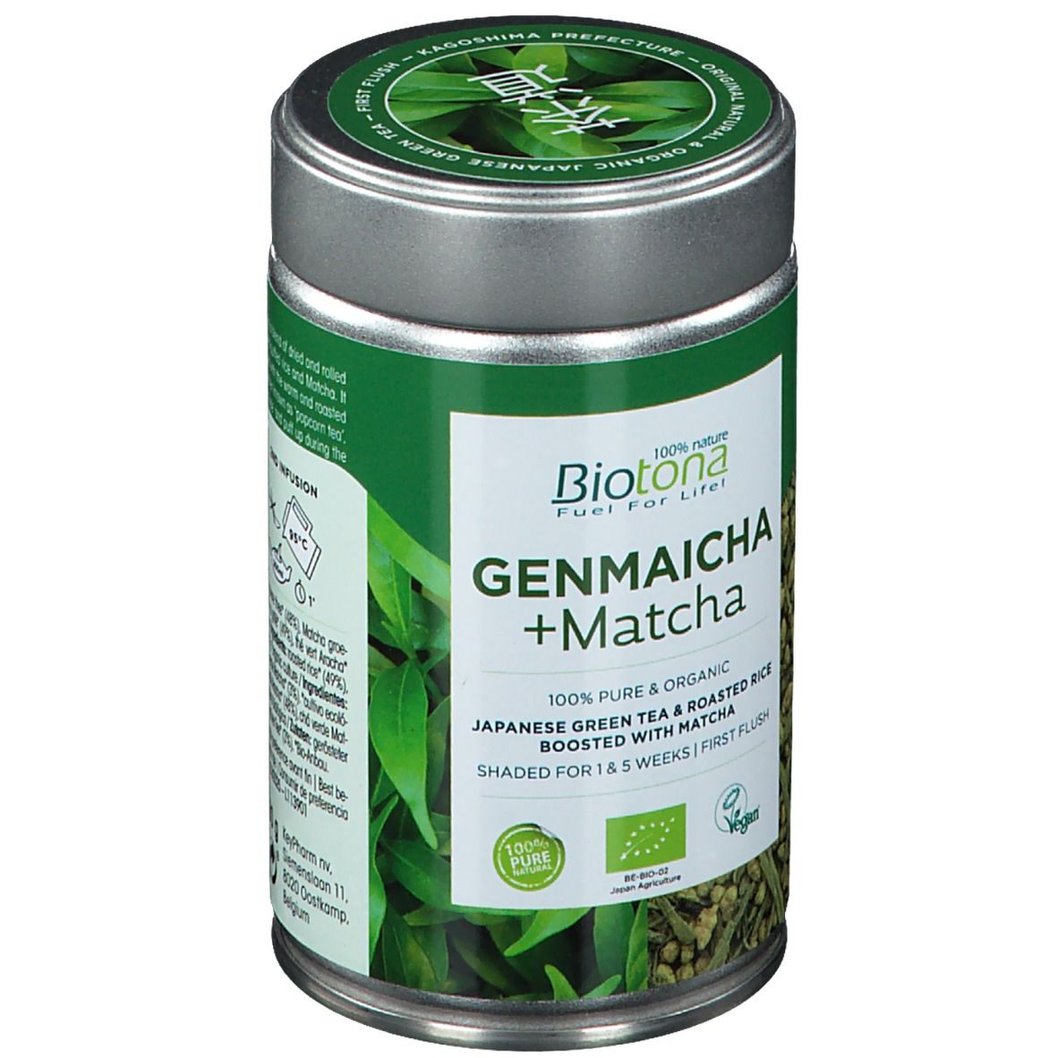 Cilindervormige doos met groen etiket. Opschrift: Biotona Genmaicha + Matcha. 100% Pure & Organic. Met bio-label.
