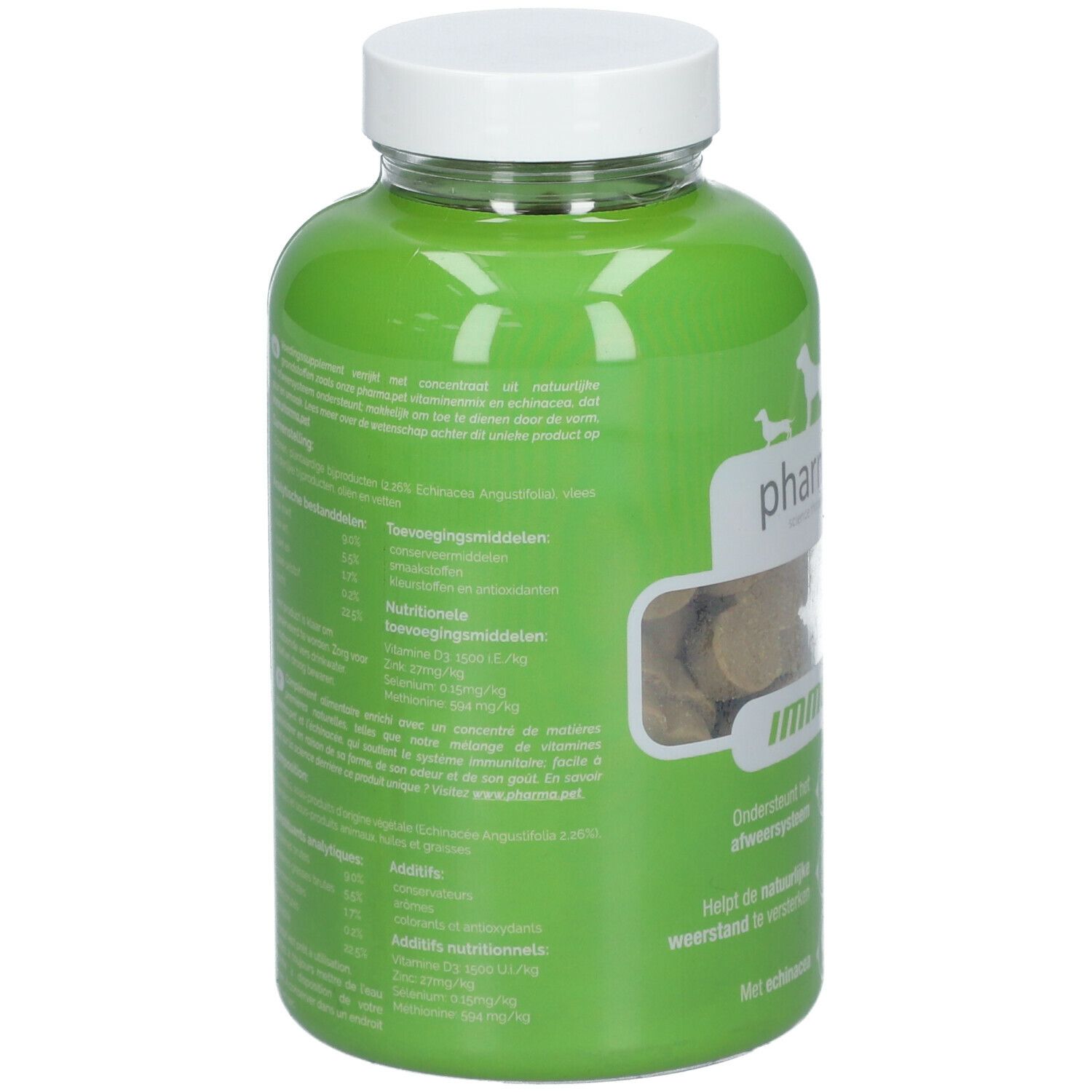 Groene fles met witte dop. Achterkant met tekst en voedingswaarde.