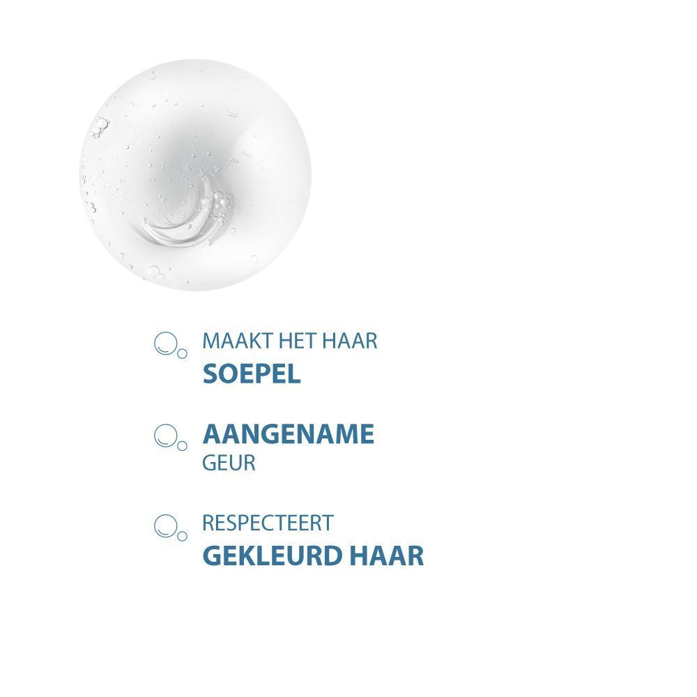 Achterkant van de shampoo fles. Tekst: toepassing, ingrediënten, Pierre Fabre, 12M symbool.