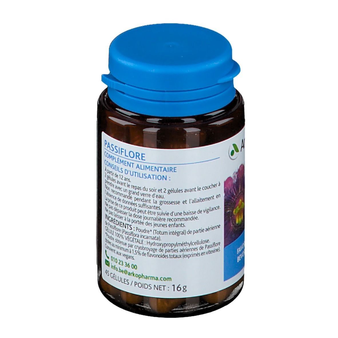 Fles met bruine capsules en blauwe dop. Opschrift: Passiflora, voedingssupplement. 45 capsules. Bio-label.