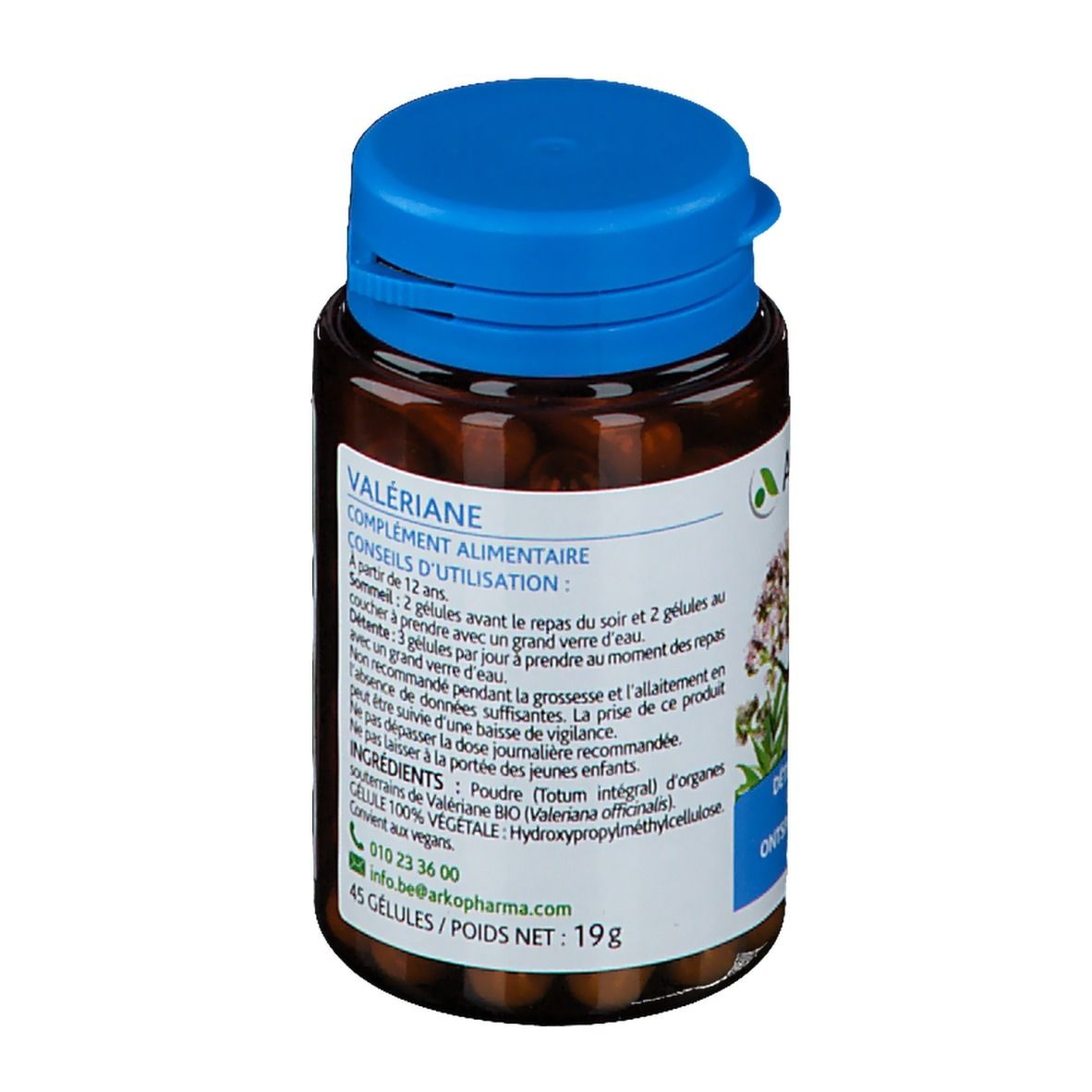 Bruine fles met blauwe dop. Opschrift: Valeriaan, Voedingssupplement, 45 capsules, 19g.