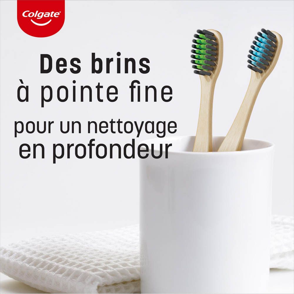 Dos de l'emballage de la brosse à dents Colgate en bambou. Texte: Bamboo Charcoal, certification FSC, informations.