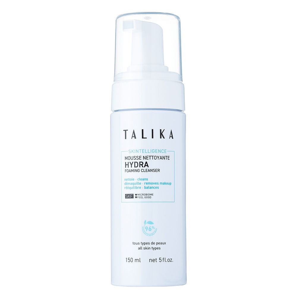 Flacon blanc avec pompe. Inscription : TALIKA Skintelligence Hydra, mousse nettoyante visage. 150ml, 5 fl. oz.