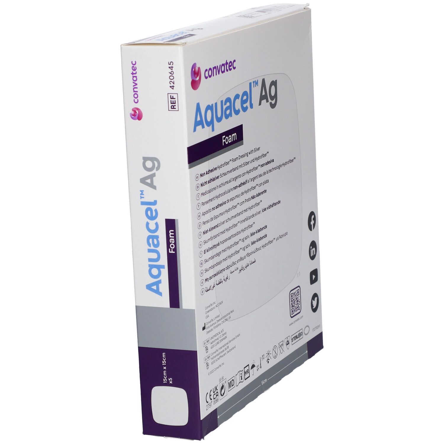 Zijaanzicht verpakking Aquacel Ag Foam. Meertalige productinfo. Convatec logo.