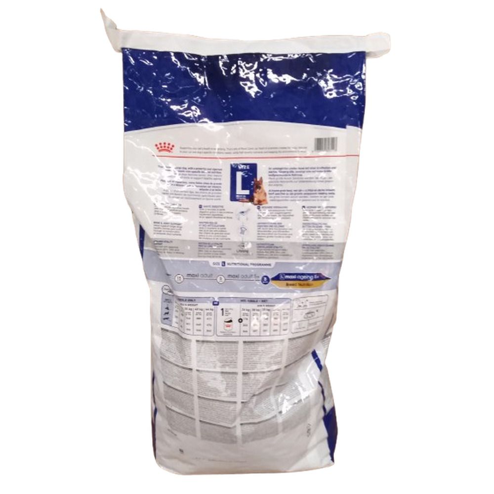 Rückseite eines Royal Canin Maxi Ageing 8+ Hundefutter-Sacks mit detaillierten Informationen und Fütterungsempfehlungen.
