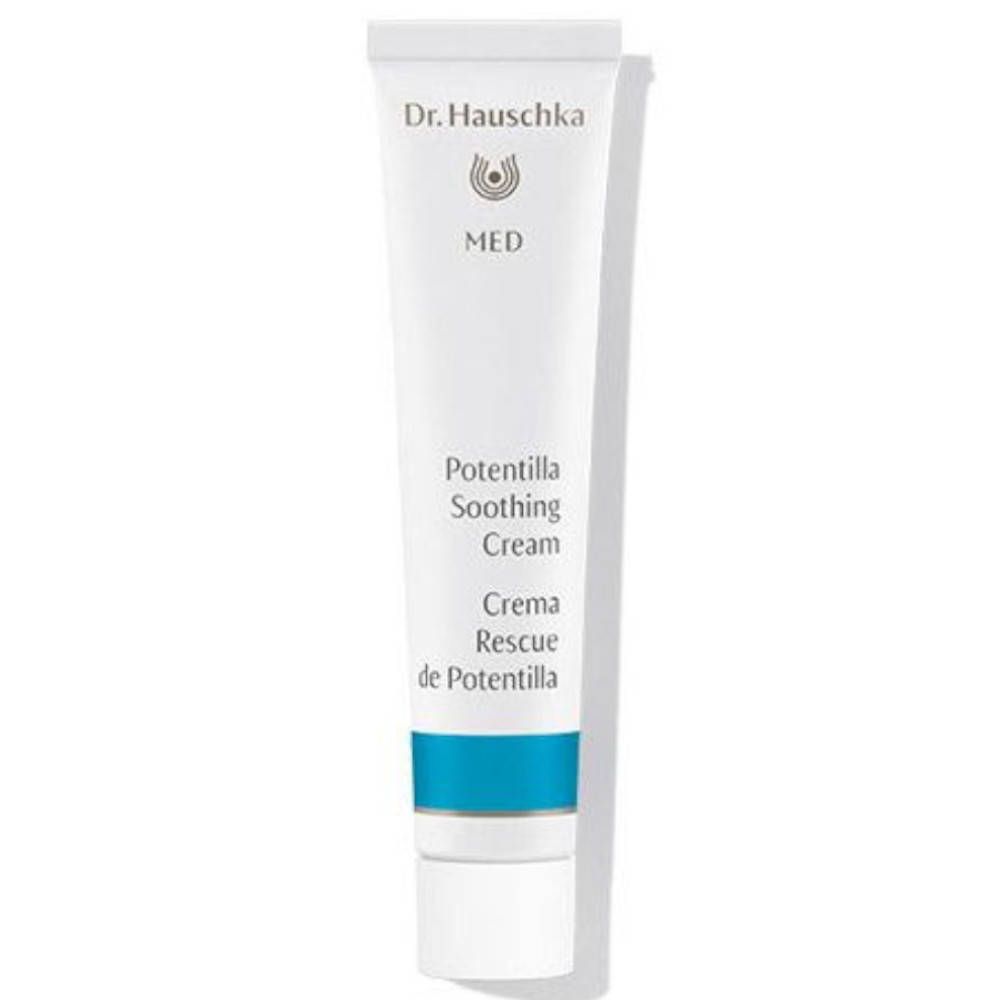 Tube blanche avec bande bleue. Inscriptions: MED, Potentilla Soothing Cream. Logo du fabricant en haut.