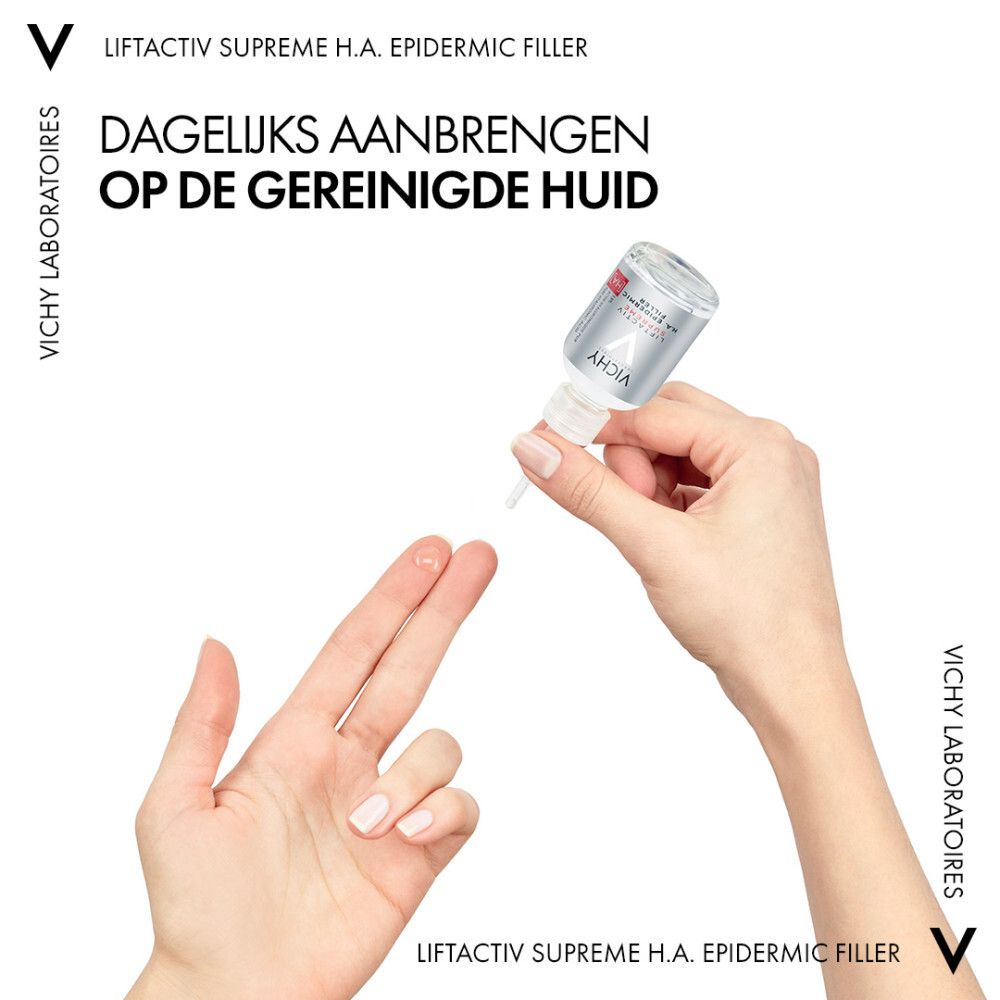 Handen brengen Vichy Liftactiv Supreme H.A. Epidermic Filler Serum aan.