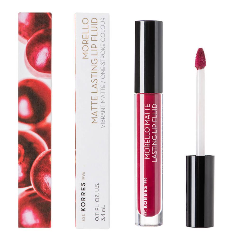 Korres Morello Matte Lip Fluid, emballage et produit. Couleur rouge, applicateur visible.