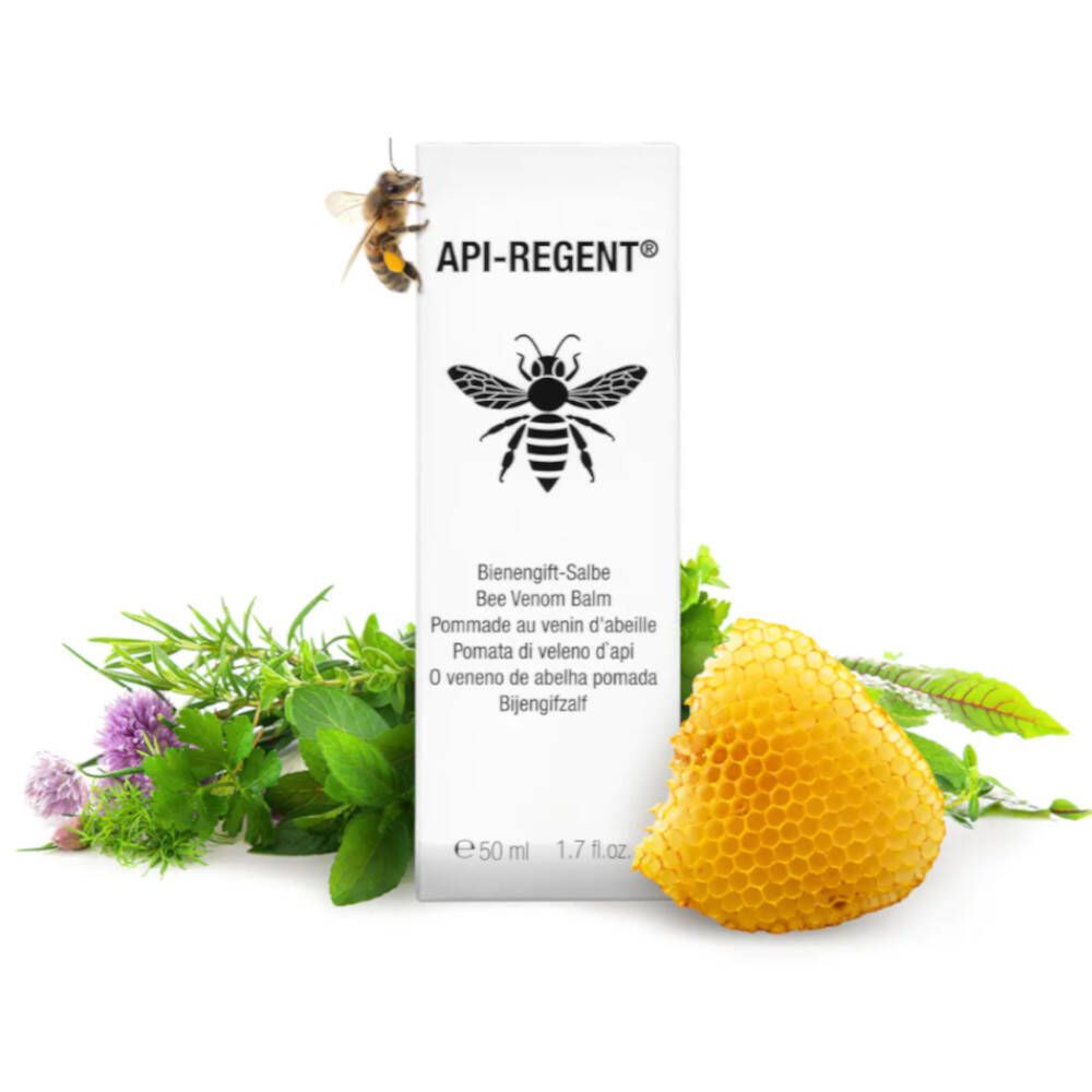 Weiße Tube mit Produktnamen und Bienen-Logo. Honigwabe, Kräuter und Biene als Dekoration.