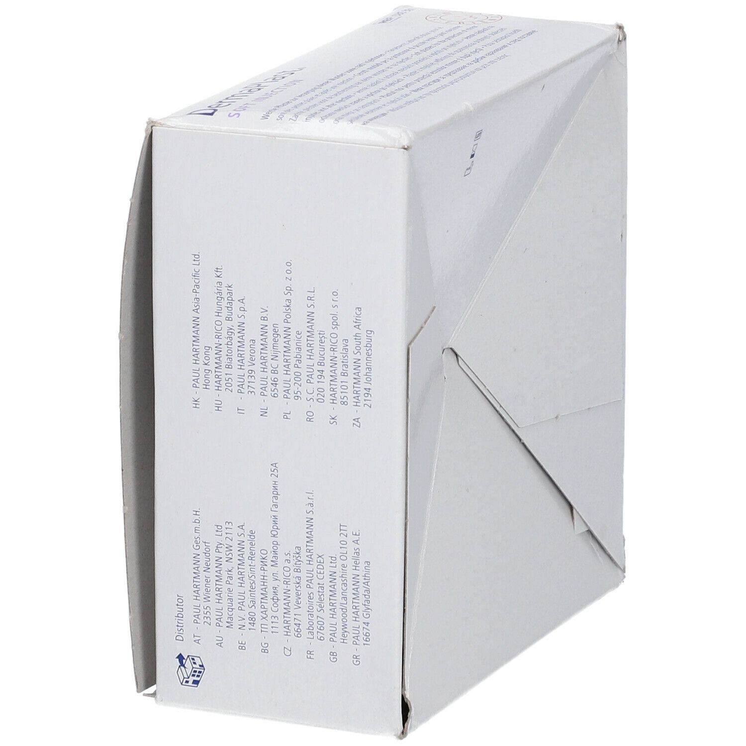 Zijaanzicht van de verpakking van DermaPlast Soft Injection. Wit karton. Informatie over fabrikant en distributie.