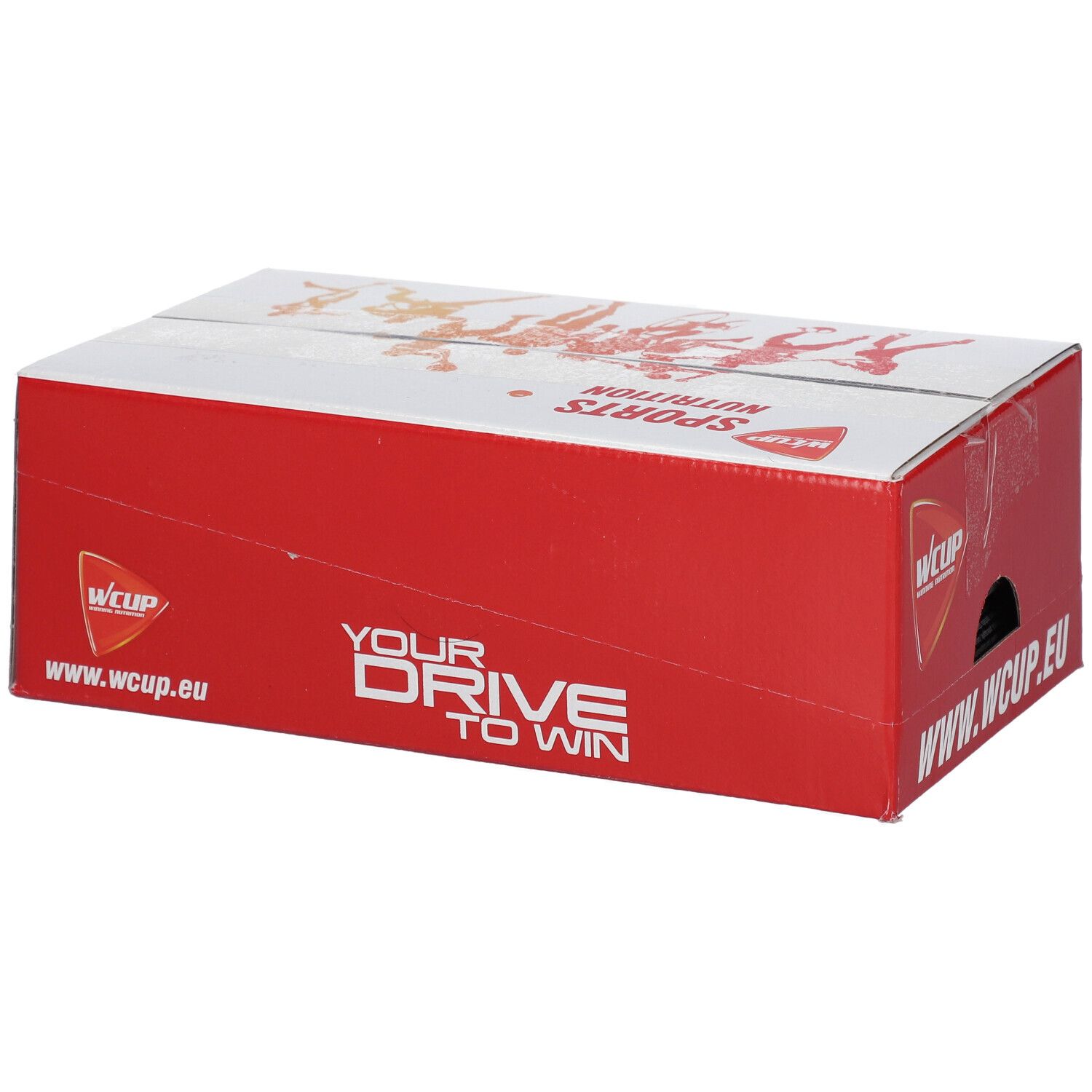 Rode kartonnen verpakking met WCUP-logo en tekst. Opschrift: YOUR DRIVE TO WIN. Bevat sportnougat. www.wcup.eu.