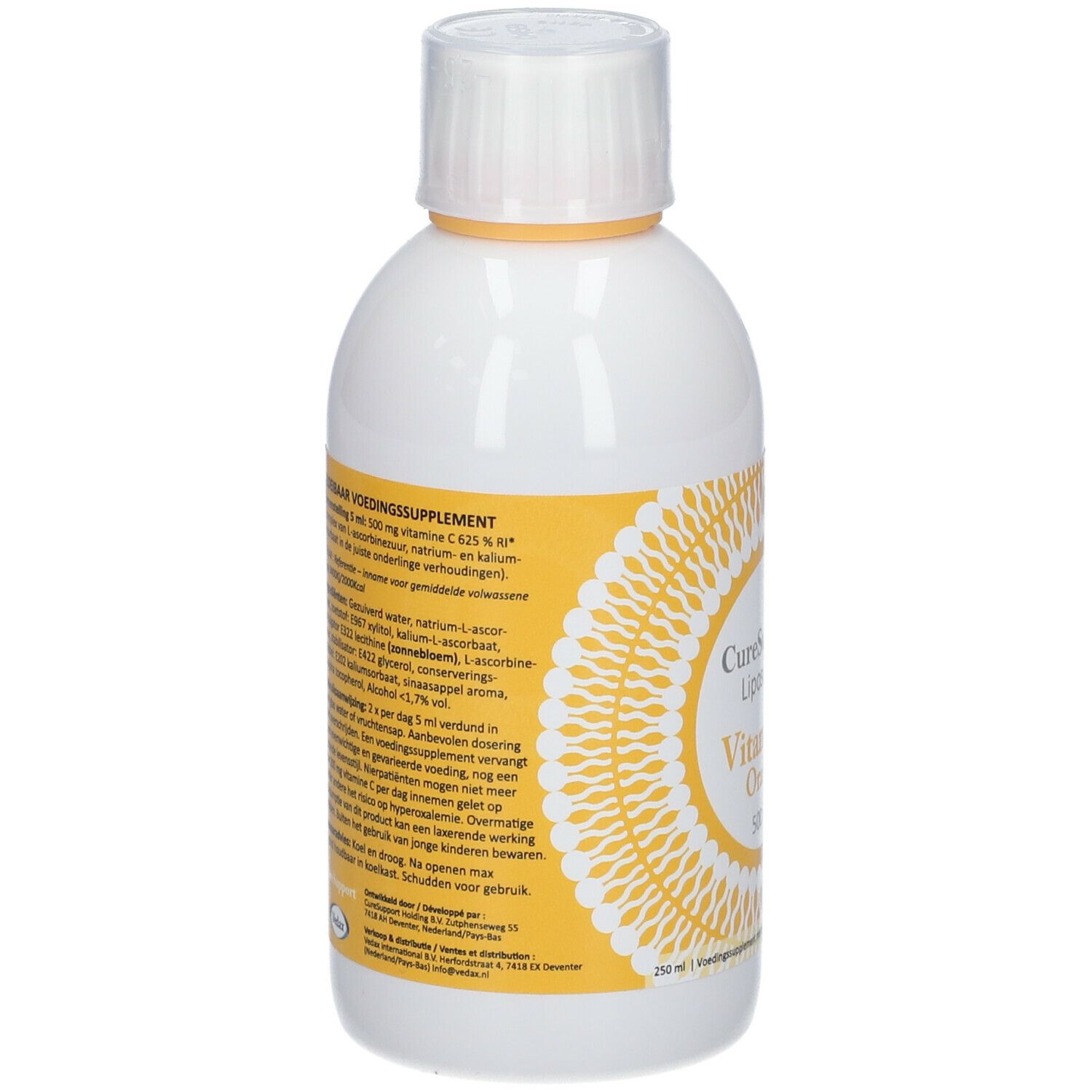 Achterkant van de witte fles. Geel etiket met tekst. Bevat informatie over het product.