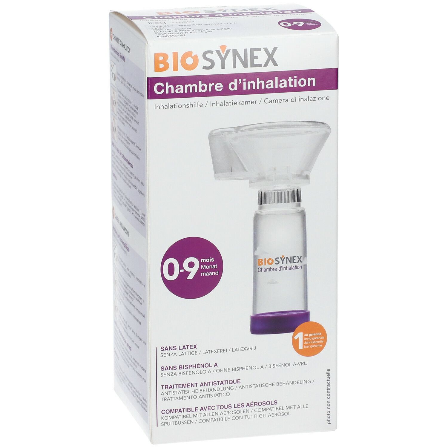 Boîte Biosynex Chambre d'inhalation. Vue produit. Inscription : 0-9 mois. Sans latex, sans bisphénol A. Inhalateur pour enfants.