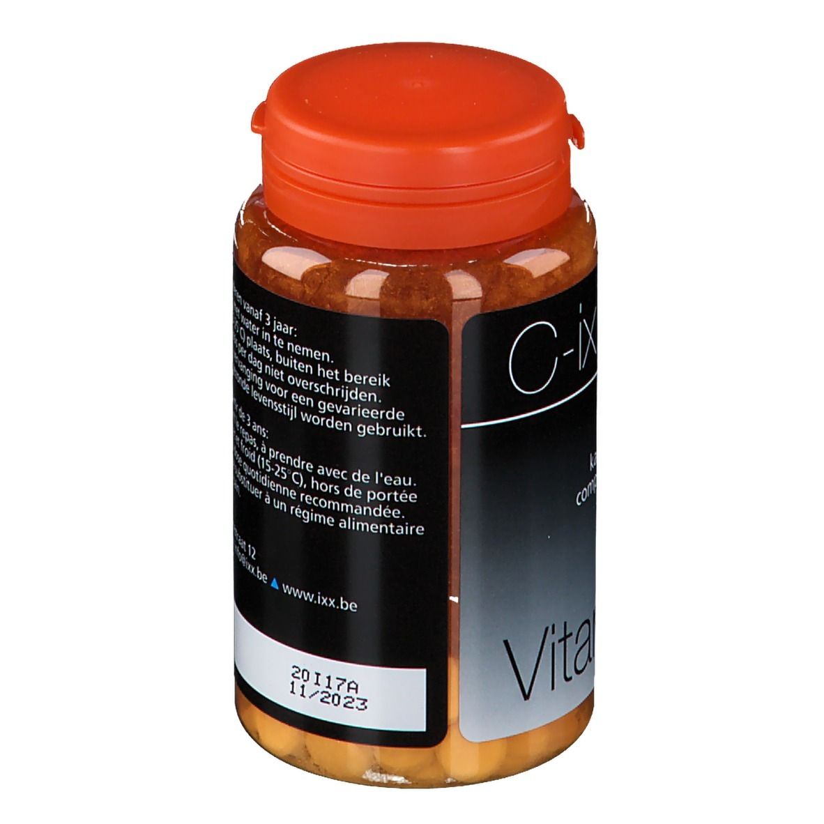 Bruine plastic fles met oranje dop. Tekst op de achterkant. Chargenummer en houdbaarheidsdatum.