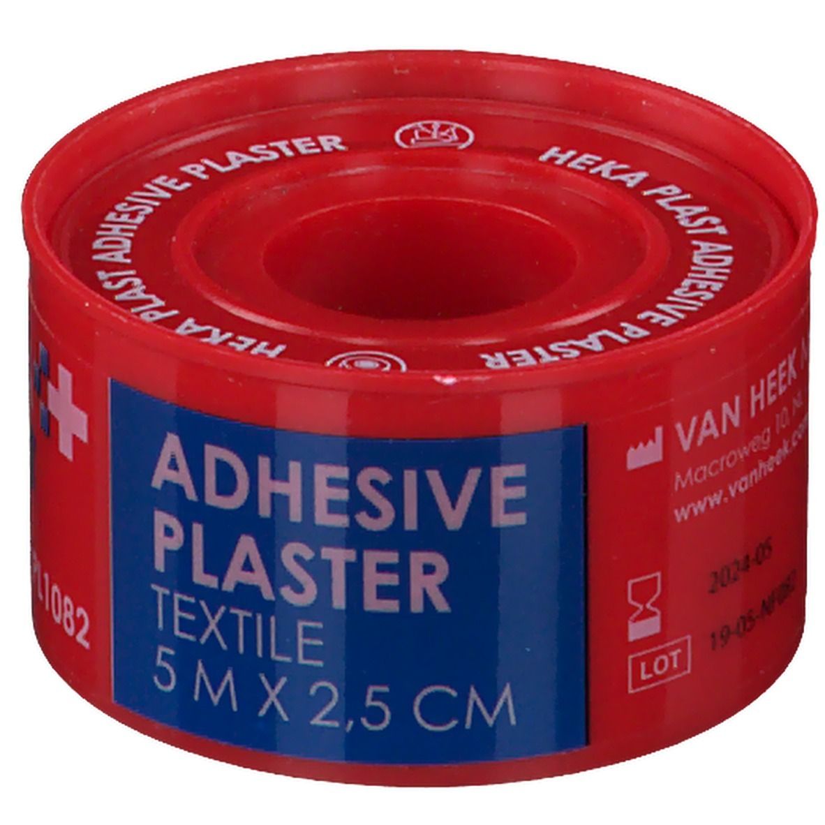 Rode rol pleister met blauwe tekst. Tekst: ADHESIVE PLASTER TEXTILE 5 M X 2,5 CM. Merk: Heka Plast.