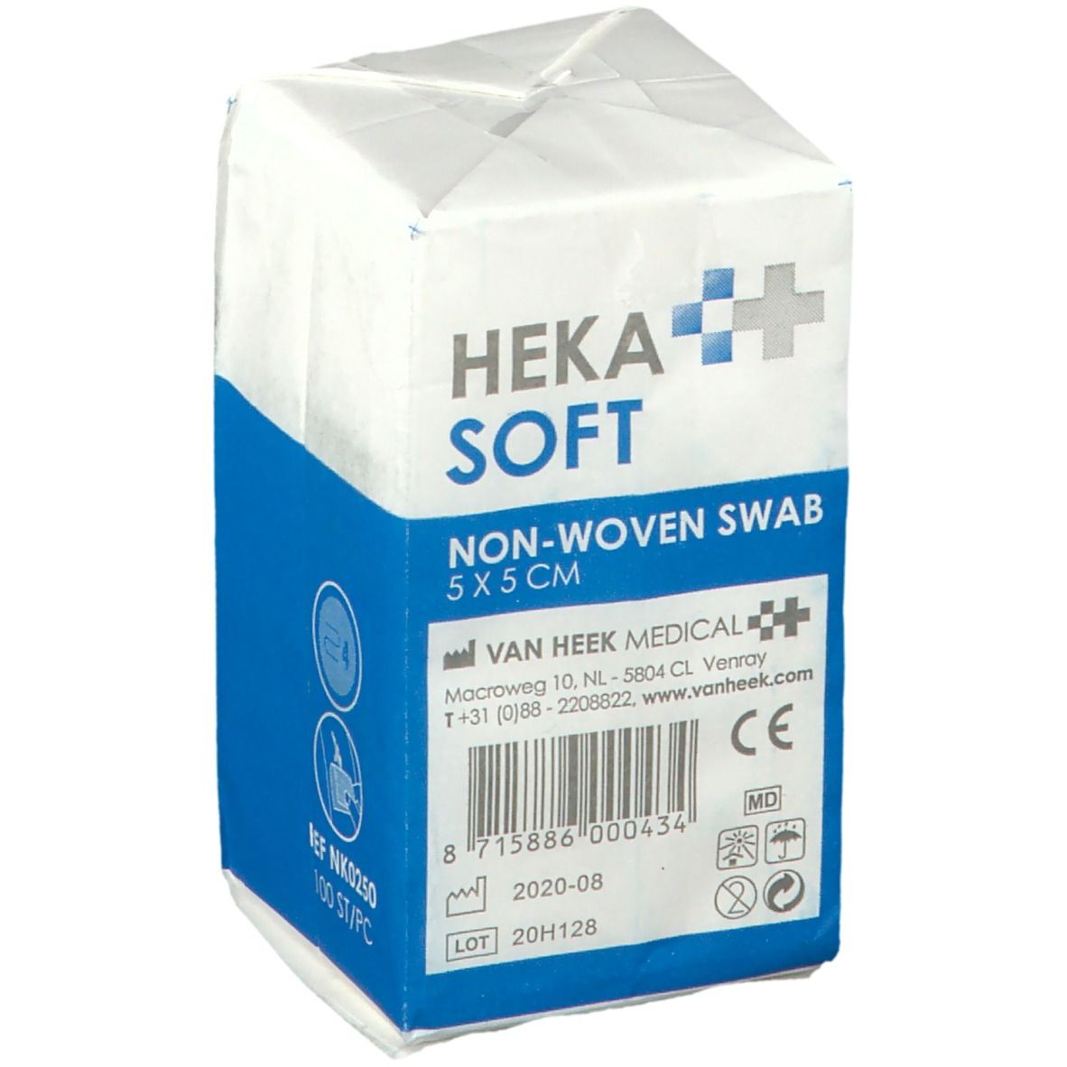 Verpakking van Heka Soft Non-Woven Swab 5x5cm. Blauw en witte verpakking met productnaam en informatie. Met CE-markering en batchnummer.