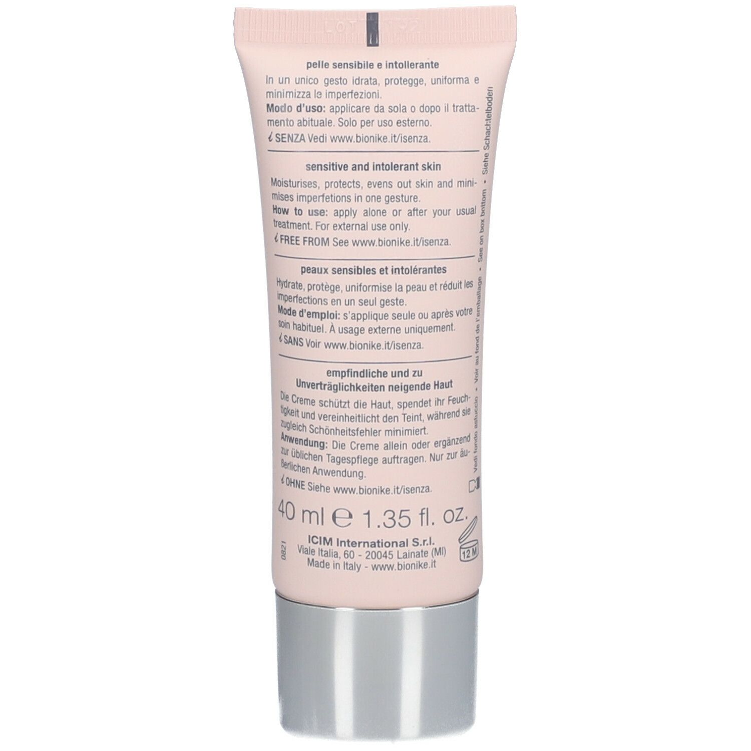 Achterkant van de tube. Meertalige tekst. Informatie over gebruik en ingrediënten. 40 ml.