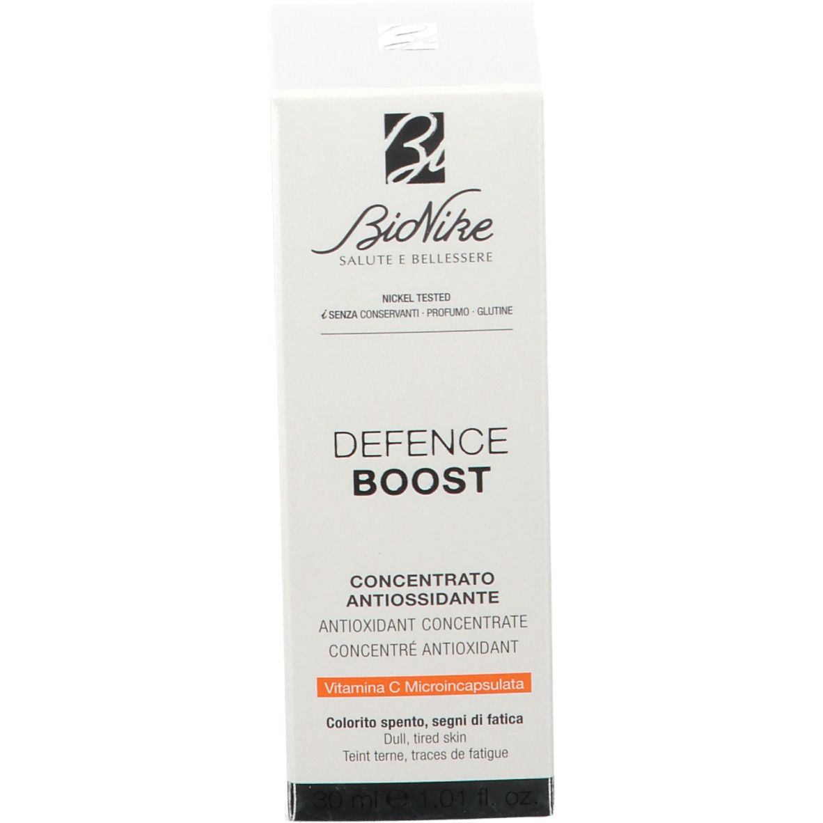 Productverpakking. Opschrift: DEFENCE BOOST, concentraat. Merk: BioNike.