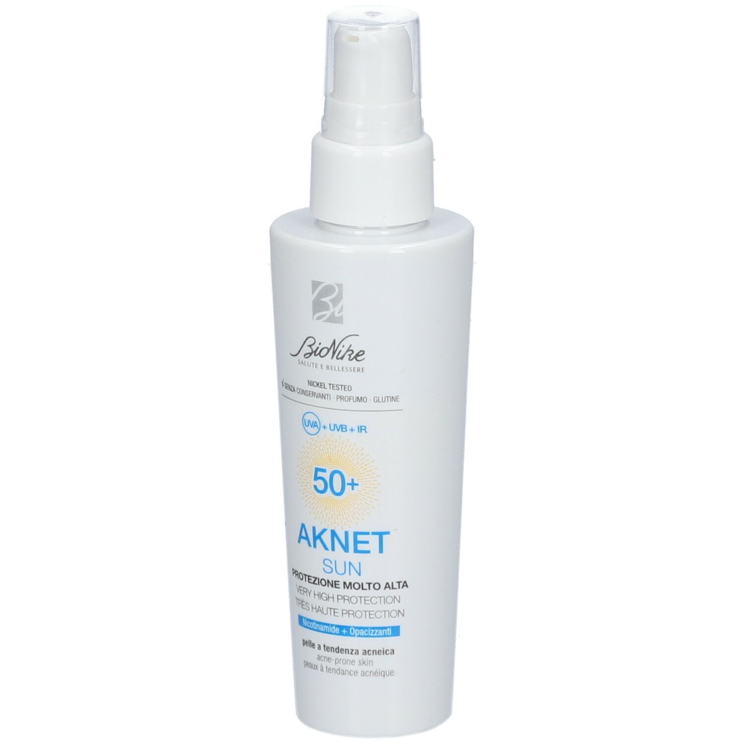 Witte fles met verstuiver. Opschrift: BioNike, AKNET SUN SPF 50+.